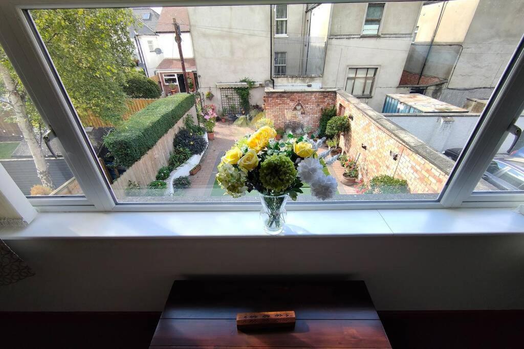 Bt 9 Granny Flat & Walled Garden Belfast Ngoại thất bức ảnh