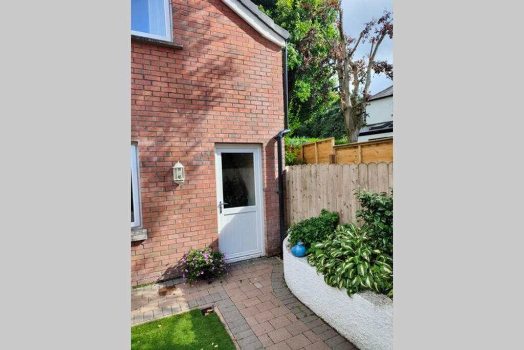 Bt 9 Granny Flat & Walled Garden Belfast Ngoại thất bức ảnh