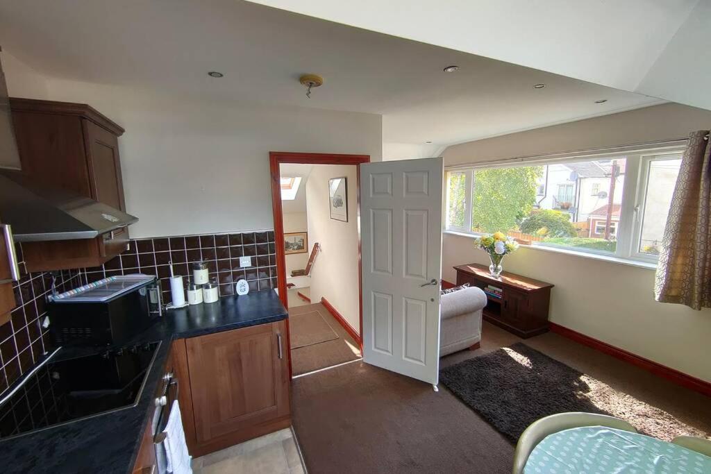 Bt 9 Granny Flat & Walled Garden Belfast Ngoại thất bức ảnh